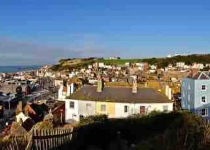 Hastings Old Town. Cottage - By The Sea